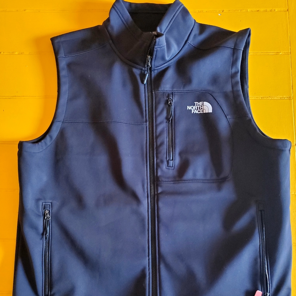 Mens Northface Apex Risor vest